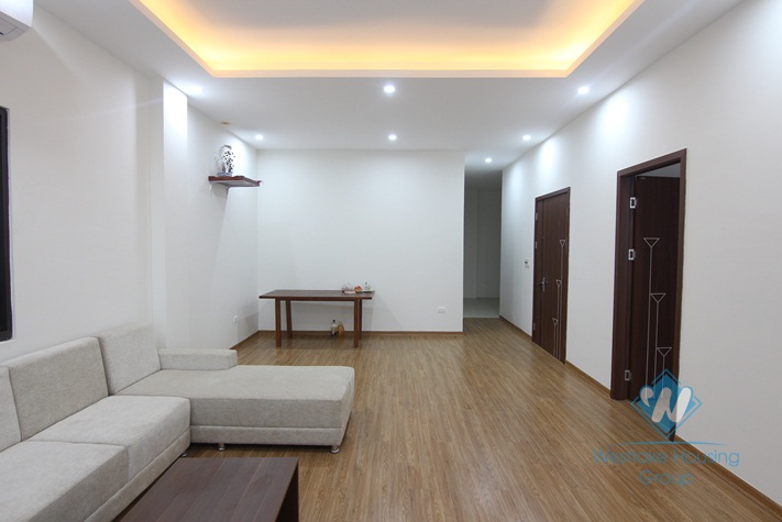 105 sqm office for rent in Tay Ho, Hanoi.